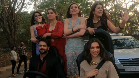 Bigg Boss 13: Deepika Padukone Goes For A Joy Ride With Contestants