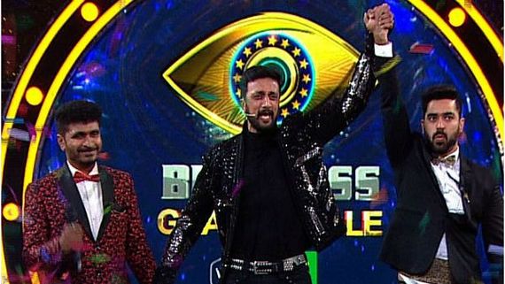 Shine Shetty Lifts The Bigg Boss Kannada Season 7 Trophy, Kuri Prathap Comes In Second Place