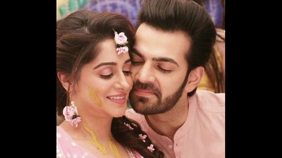 Kahaan Hum Kahaan Tum To Go Off Air Soon; Upset Fans Trend #DontEndKHKT On Twitter