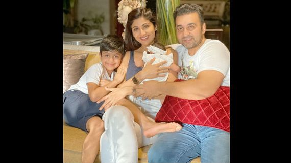 Shilpa Shetty's New Picture With Her Daughter Samisha Shetty Is All About The Eternal Love!