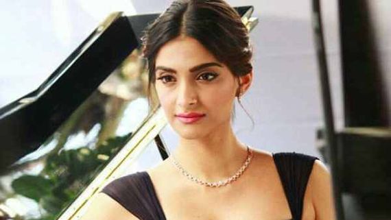 Sonam Kapoor Ahuja Is Craving For Pani Puri Amid The Lockdown, So Are All Of Us Right Now