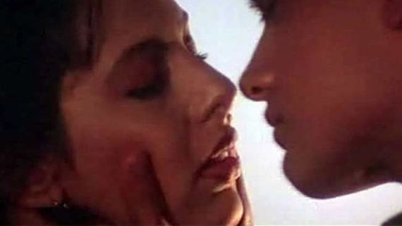 When Aamir Khan Had An Awkward Moment While Kissing Pooja Bedi
