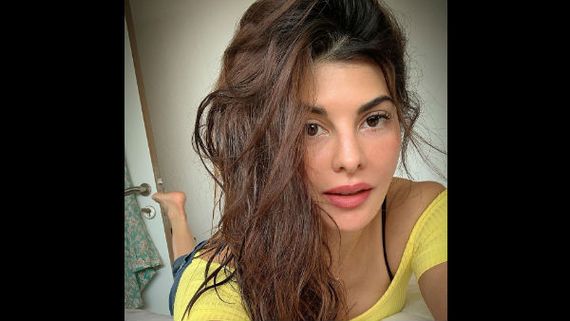 Busting Myths: Jacqueline Fernandez Interacts With A COVID-19 Survivor 