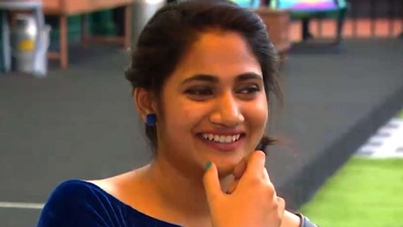 Losliya Viral Video Controversy: Bigg Boss Tamil Fame Finally Reacts To Leaked Intimate Clip
