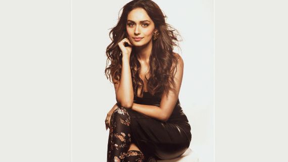 Manushi Chhillar Urges Government To Distribute Sanitary Pads Along With Daily Rations