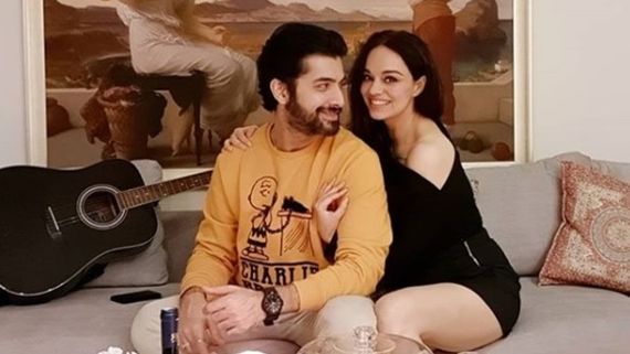 Ripsi Bhatia Says Ssharad Malhotra Is An Absolute Family Man, Way Too Romantic And Caring Person