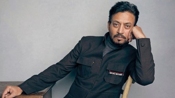 Irrfan Khan Used To Listen To 'Lag Jaa Gale' Song During His Cancer Treatment!