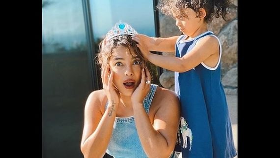 Priyanka Chopra Gets A Princess Makeover From Niece Krishna Sky; Their Pics Are Too Cute To Handle!