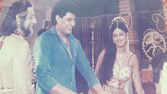 Varsha Usgaonkar Takes A Trip Down Memory Lane As Mahabharat Airs On Colors