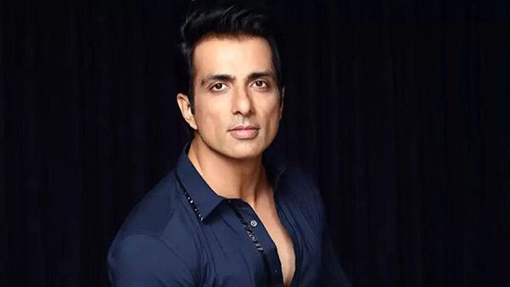 Sonu Sood Helps Airlift 177 Girls Stuck In Kerala, To Their Home State Odisha