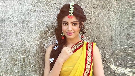 Akanksha Puri Opens Up About Resuming Shoot For Vighnaharta Ganesh On A New Set In Gujarat