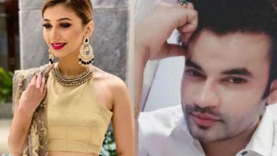 Jasleen Matharu Confirms To Be Head Over Heels In Love With A Bhopal Based Cosmetic Surgeon