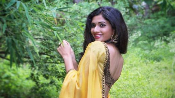 Darshan’s Roberrt Heroine Sonal Monteiro Is All Set To Make Her Punjabi Debut Opposite Gurudas Maan