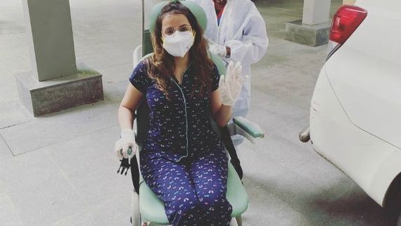 Shrenu Parikh Heads Home After Getting COVID-19 Treatment; Thanks Hospital Staff & Her Fans