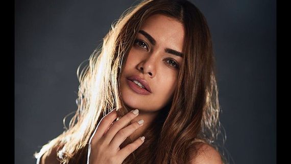 Esha Gupta Blasts Blind Items In Wake Of Sushant Singh Rajput's Demise: You Make Our Life A Joke
