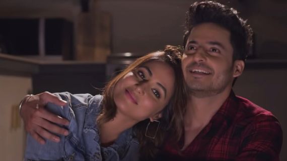 Naagin 5: Mohit Malhotra Bags The Show; Confirms Hina Khan Is The New Naagin