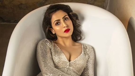 Bigg Boss Telugu 2 Fame Nandini Rai To Feature In Teja’s Bold Web Series?