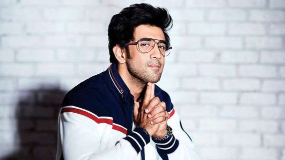Amit Sadh Warns Fans About Fake Twitter Account Pretending To Be His Digital Team