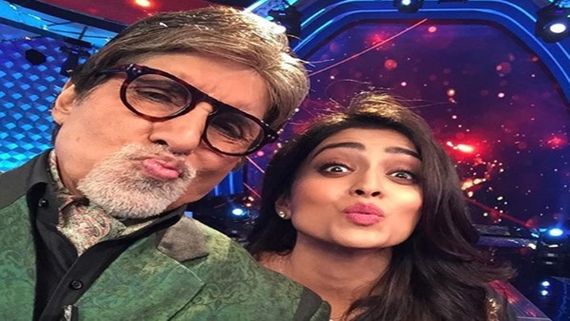 Shriya Saran Posts About Adorable Moment With Amitabh Bachchan; Prays For His Speedy Recovery