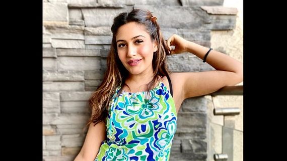 Throwback! When Surbhi Chandna Said She Doesn't Find Naagin Regressive