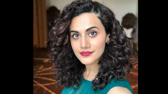 An Angry Taapsee Pannu Blasts Kangana Ranaut For Taking Advantage Of Sushant Singh Rajput's Death! 