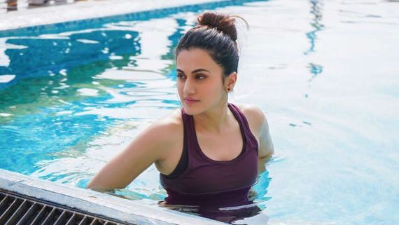 Taapsee Pannu Shares Kangana Ranaut's Video From 2010 And Mocks Her Different Stand On Nepotism!