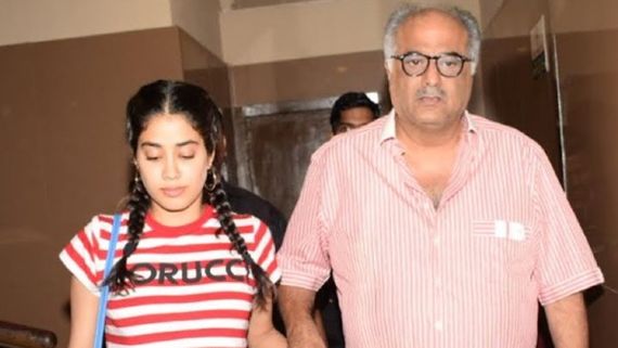 Janhvi Kapoor On How Her Family Reacted When She Got Trolled: It Hurt My Father