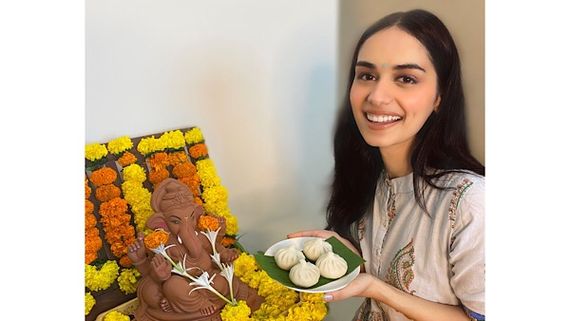 Manushi Chhillar Is Thrilled To Keep Ganpati At Home For The First Time!