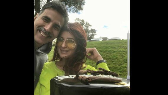 Twinkle Khanna Shares Akshay Kumar's Pic From Birthday Celebration; Wishes From Celebs Pour In
