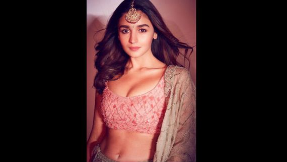 Will Directors Be Sceptical About Working With Alia Bhatt As Audiences Boycott Her? Experts Speak Up