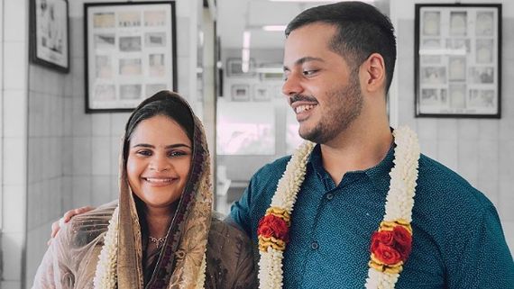 Actress Vidyu Raman Gets Engaged To Fitness Expert Sanjay! 