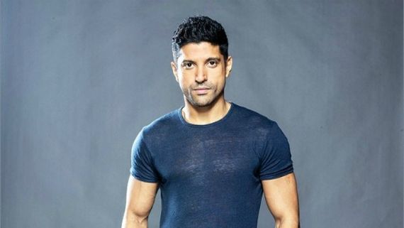 IPL 2020: Farhan Akhtar Kicks Off The Season Opener ‘Cricket Live’ - Watch Promo!
