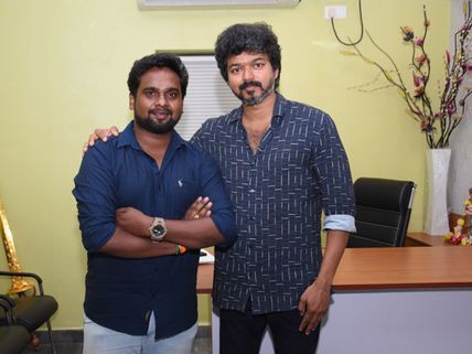 Thalapathy Vijay’s Latest Salt And Pepper Look Is Ruling The Internet; Check Out!