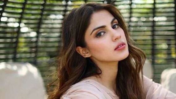 After Swara Bhasker, Kanika Dhillon Demands Rhea Chakraborty's Release