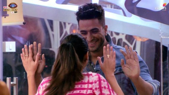 Bigg Boss 14 November 4 Highlights: Eijaz-Pavitra Get Into An Ugly Fight; Aly Goni Enters The House