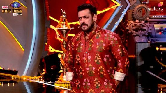 Bigg Boss 14 Weekend Ka Vaar: Salman Khan Questions Housemates About The Nomination Task