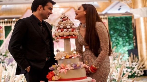 Kajal Aggarwal & Gautam Kitchlu Celebrate One Month Wedding Anniversary; Acharya Star Posts Sweet Unseen Pictures 