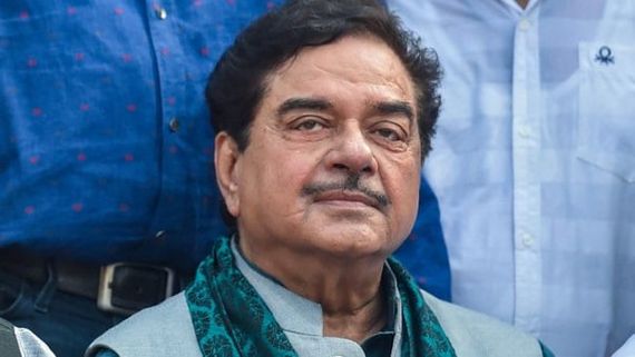 Shatrughan Sinha Reacts To Fear Of OTT Censorship; Says Superficial Mindsets Kill Art
