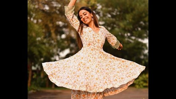 Srishty Rode Says She's Not In A Hurry To Get Into A Relationship