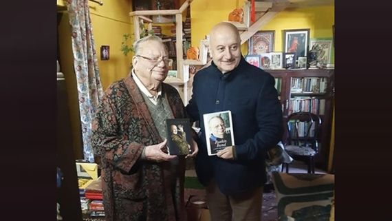 Anupam Kher Meets Ruskin Bond In Mussoorie; Actor Says ‘It Was An Honour’