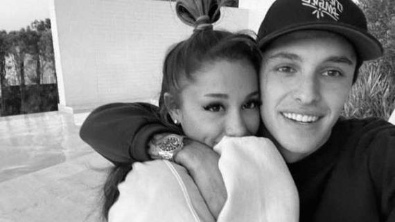 Ariana Grande Announces Engagement With Quarantine Partner Dalton Gomez
