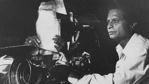 Andaz Apna Apna Cinematographer Ishwar Bidri Passes Away 