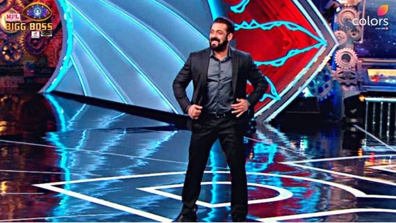 Bigg Boss 14 Weekend Ka Vaar January 17 Highlights: Salman Khan Reveals No One Will Be Eliminated This Week
