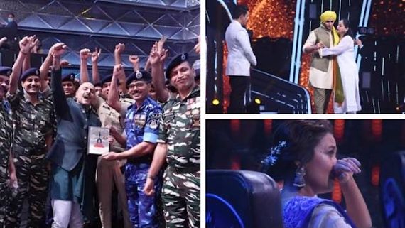 Indian Idol 12 Republic Day Spl: Contestants Sing Patriotic Songs; Nachiket's Performance Makes Neha Emotional