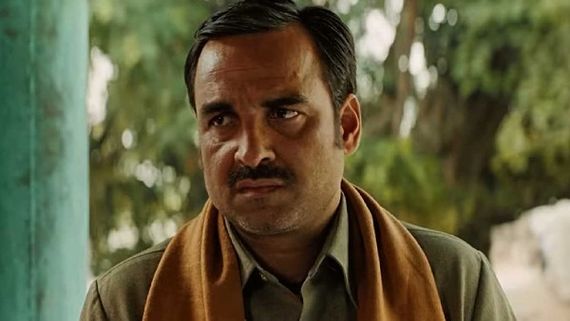 Kaagaz Movie Review: Pankaj Tripathi Brings 'Dead' To Life With His Engaging Performance