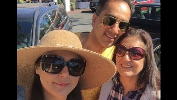 Preity Zinta Opens Up About Her Family's Battle With COVID-19; Says 'ICU & Oxygen Machines Took A New Meaning'