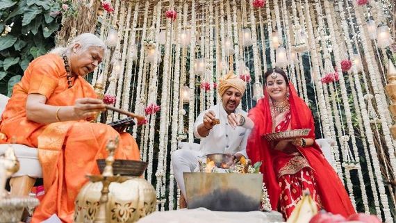 Dia Mirza And Her Husband Vaibhav Rekhi Say NO To Kanyadaan & Bidaai; Have A Woman Priest Perform Ceremony