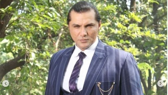 Televisions Badass Villain Chetan Hansraj Enters Badass Jail Atyaachari Khel Lock Upp As The 15th Contestant