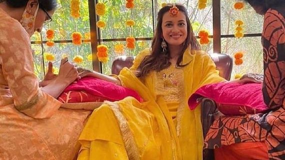 Dia Mirza's Unseen Pictures From Mehendi Ceremony Are Doing The Rounds On Social Media