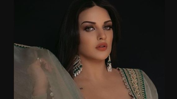 Himanshi Khurana Reveals The Reason Behind Turning Down John Abraham's Parmanu